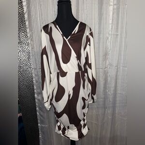 SHEIN Brown and White Long Sleeve Dress